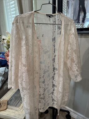 Express Cream Lace Kimono Cover-Up